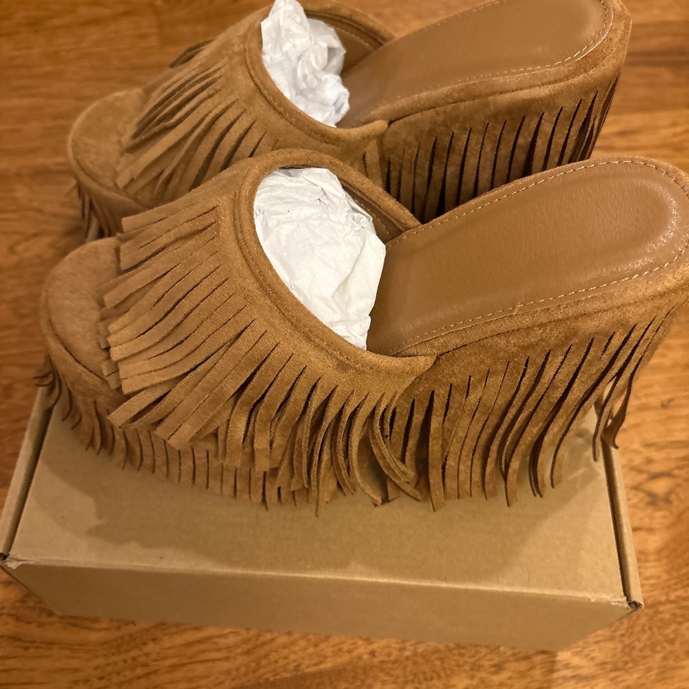 Brown suede fringe wedges